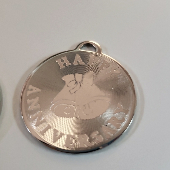 Vintage Happy Anniversary Charm for charm bracelet - Picture 2 of 4